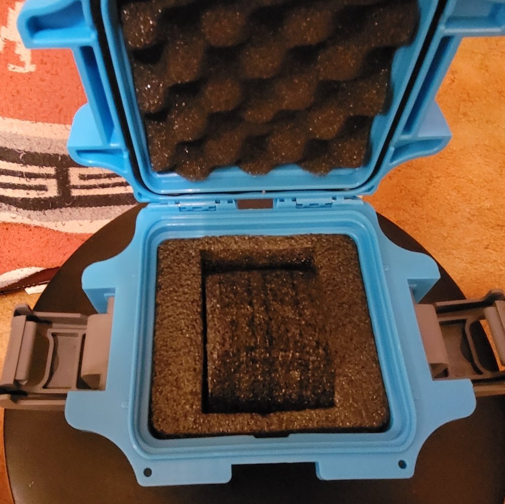 Invicta watch case - Picture 2 of 2